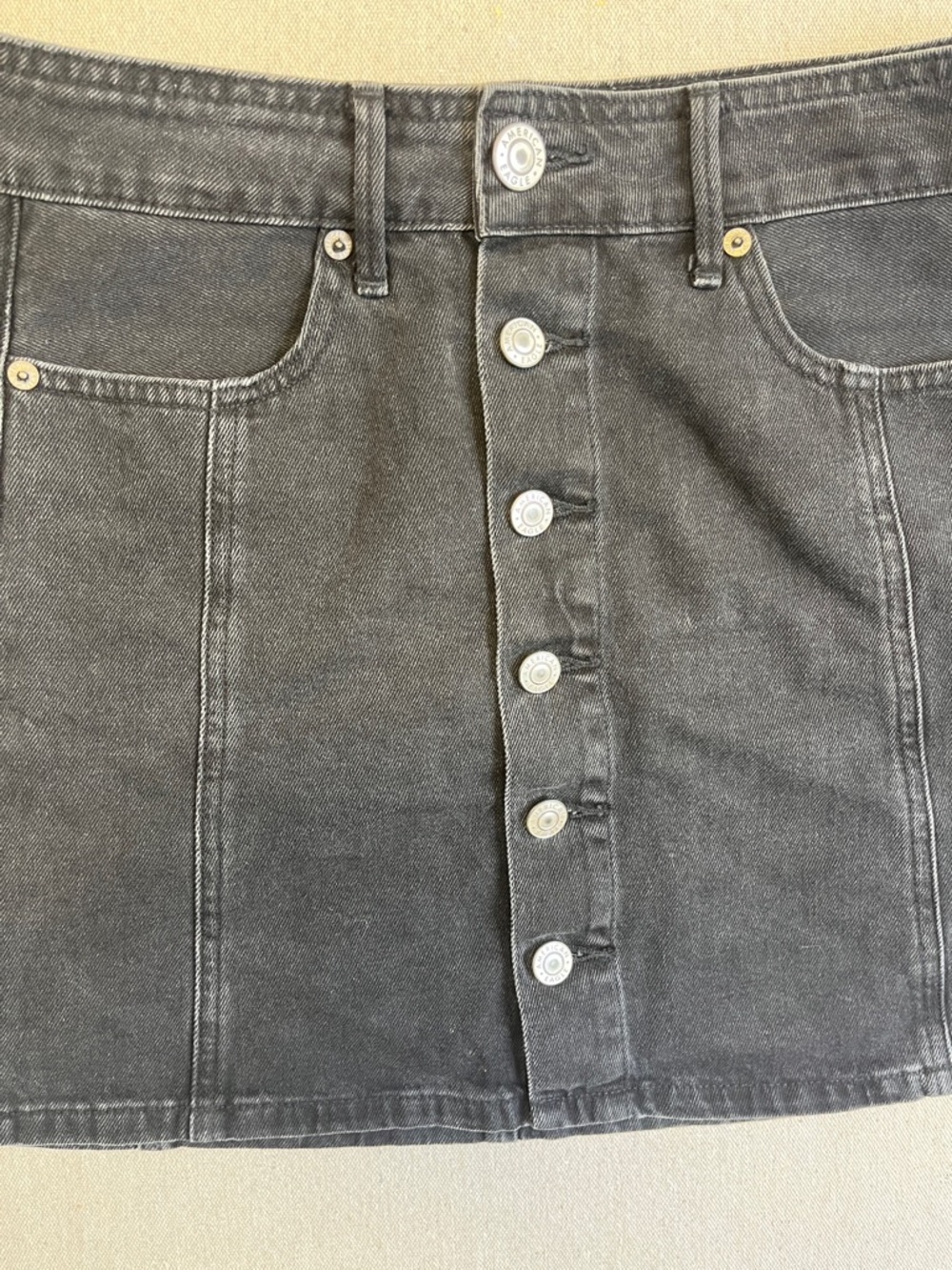 American Eagle Black Denim Button Front Mini Skirt High Rise Size 2 - Picture 4 of 11